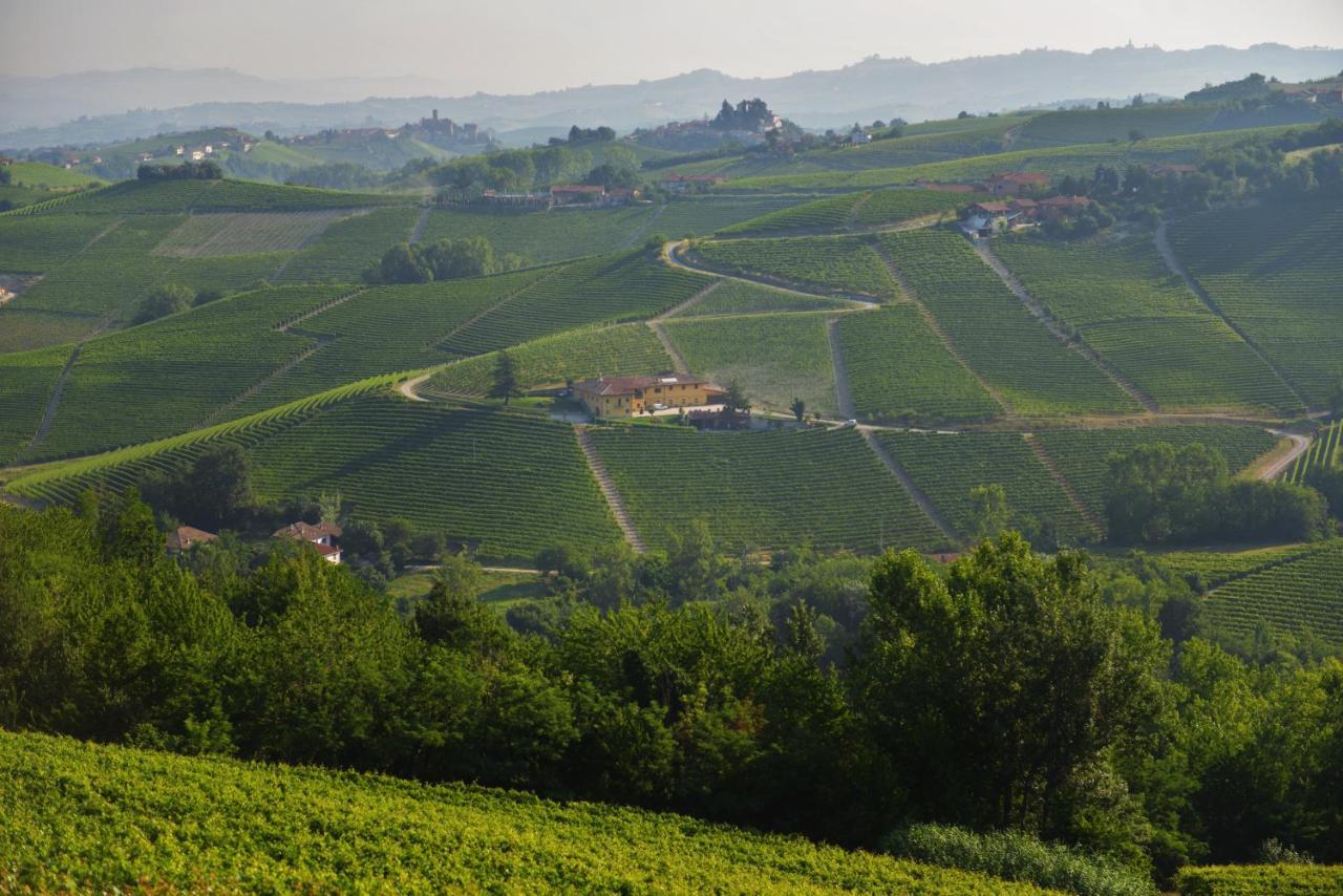 Costa Di Bussia Villa Monforte dʼAlba Kültér fotó