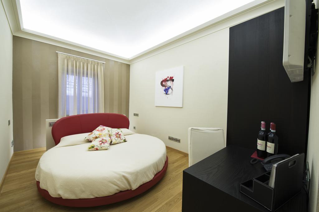 Costa Di Bussia Villa Monforte dʼAlba Kültér fotó
