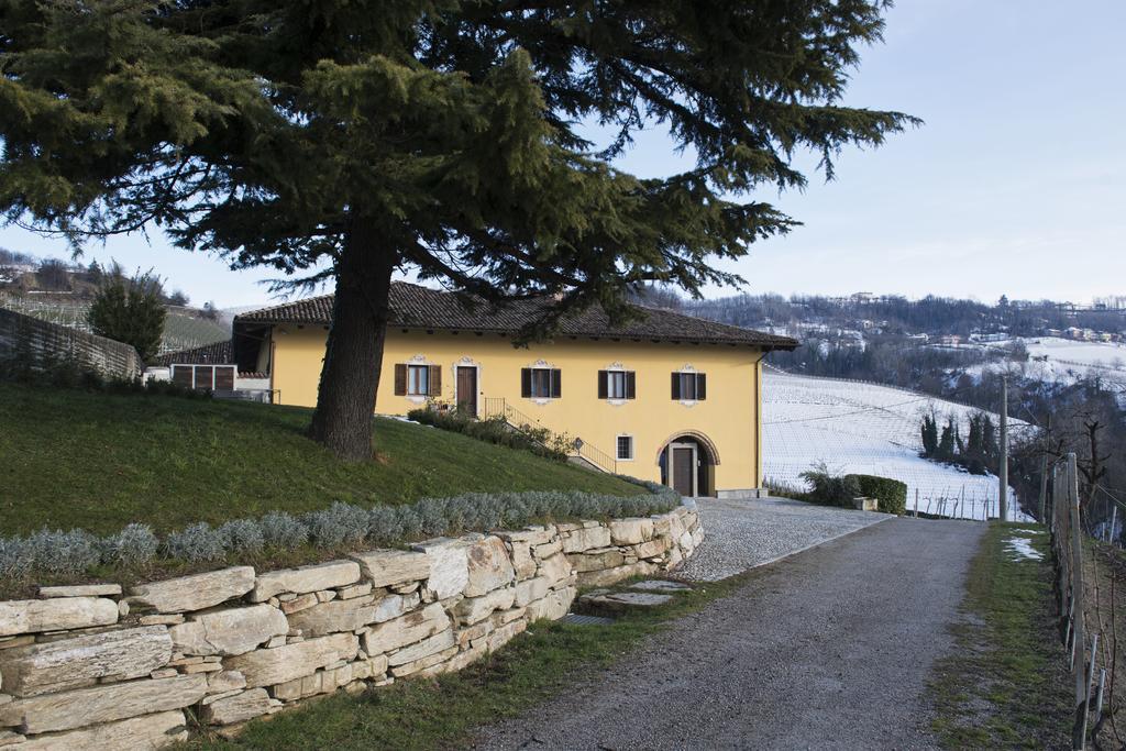 Costa Di Bussia Villa Monforte dʼAlba Kültér fotó